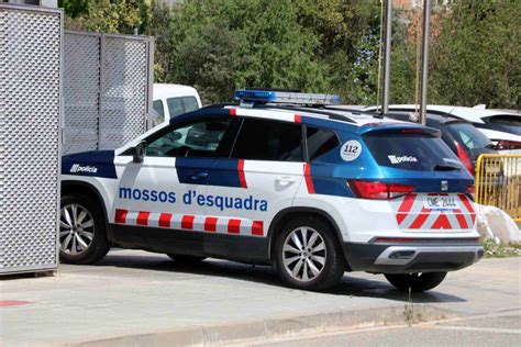 2 amigos el vendrell|Menú de 2 Amigos a domicilio en El Vendrell 